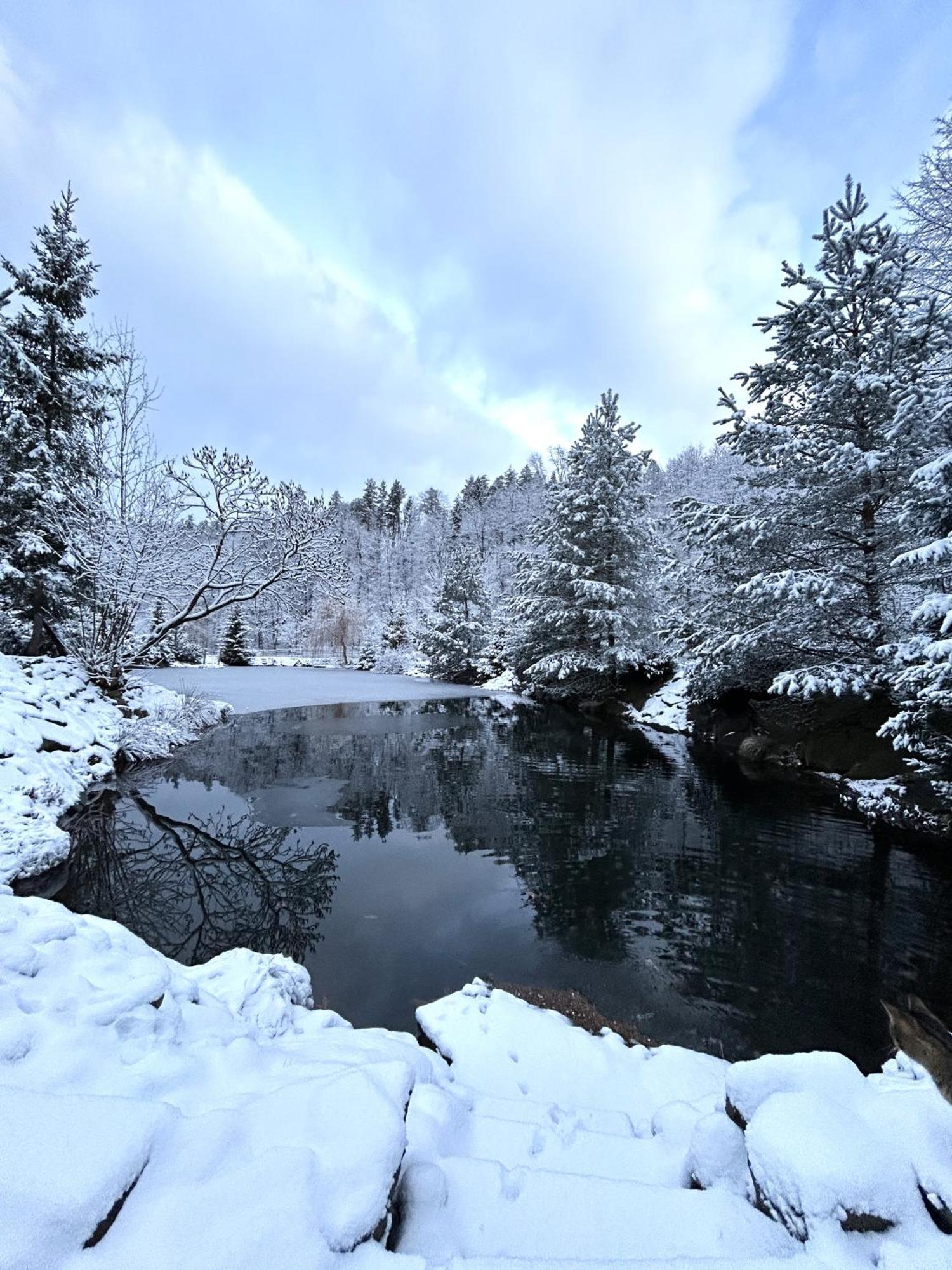 Penzion Baska Voda Cz Bagian luar foto